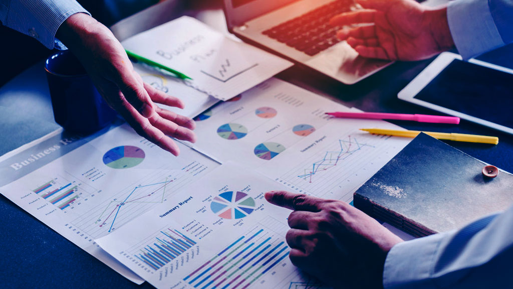 آرون مارکتینگ: معمار استراتژی دیجیتال شما